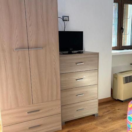 Casa Malva Appartamento Marisa Ed Appartamento Bouganville Cossogno エクステリア 写真