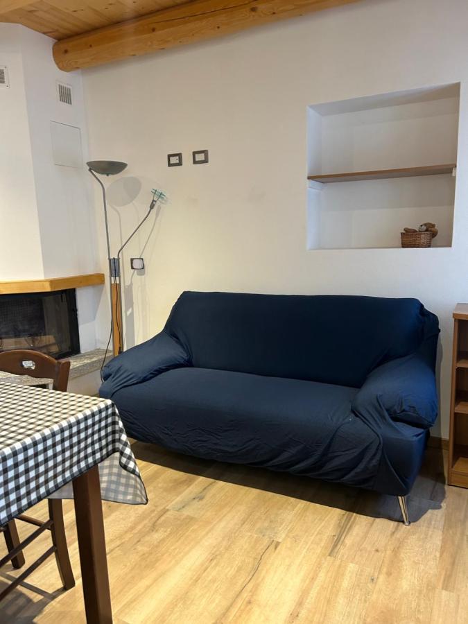 Casa Malva Appartamento Marisa Ed Appartamento Bouganville Cossogno エクステリア 写真